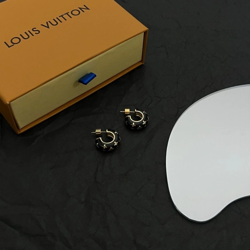 LX Earrings WellDesigned 310297