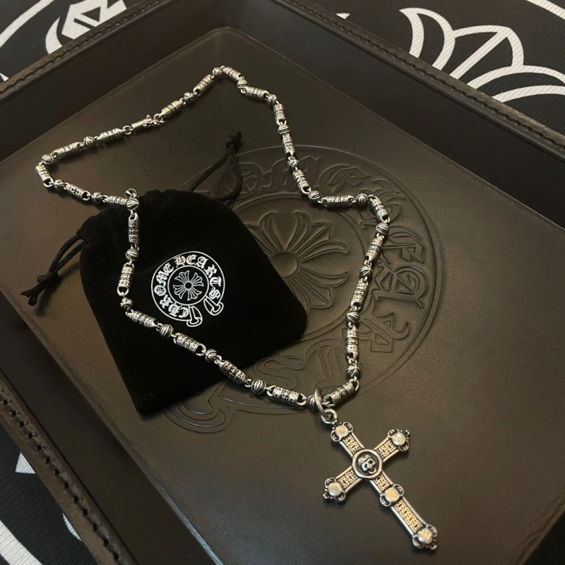 Unique Chrxmx Hxxrts Necklaces 298843