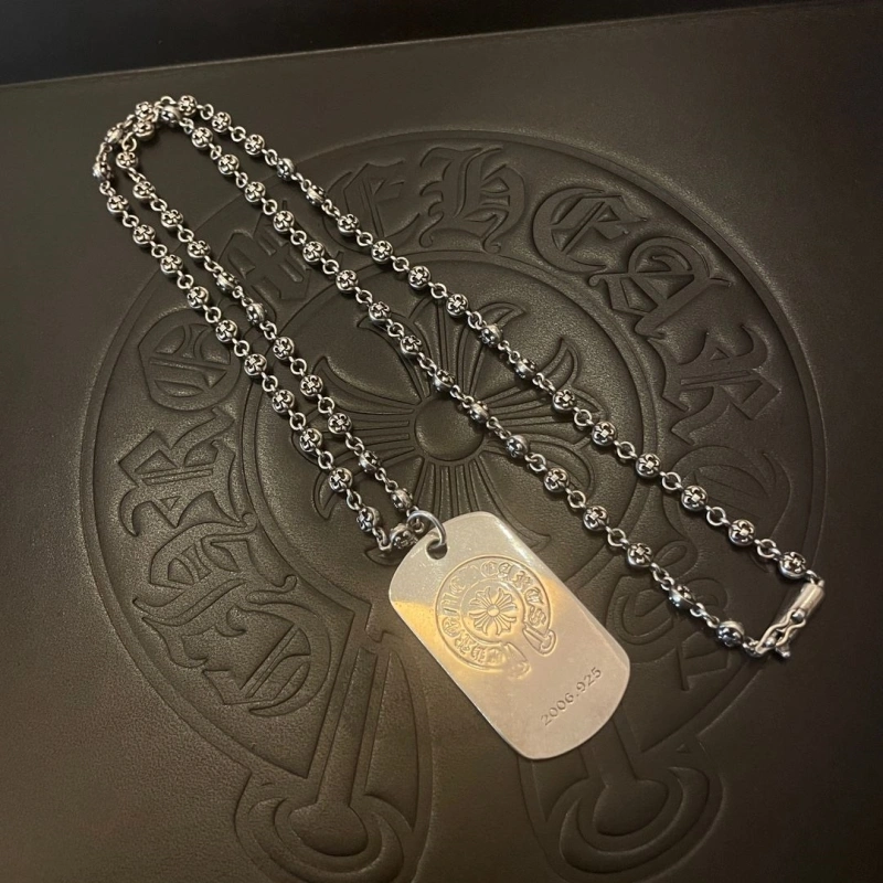 GoodFit Chrxmx Hxxrts Necklaces 298833