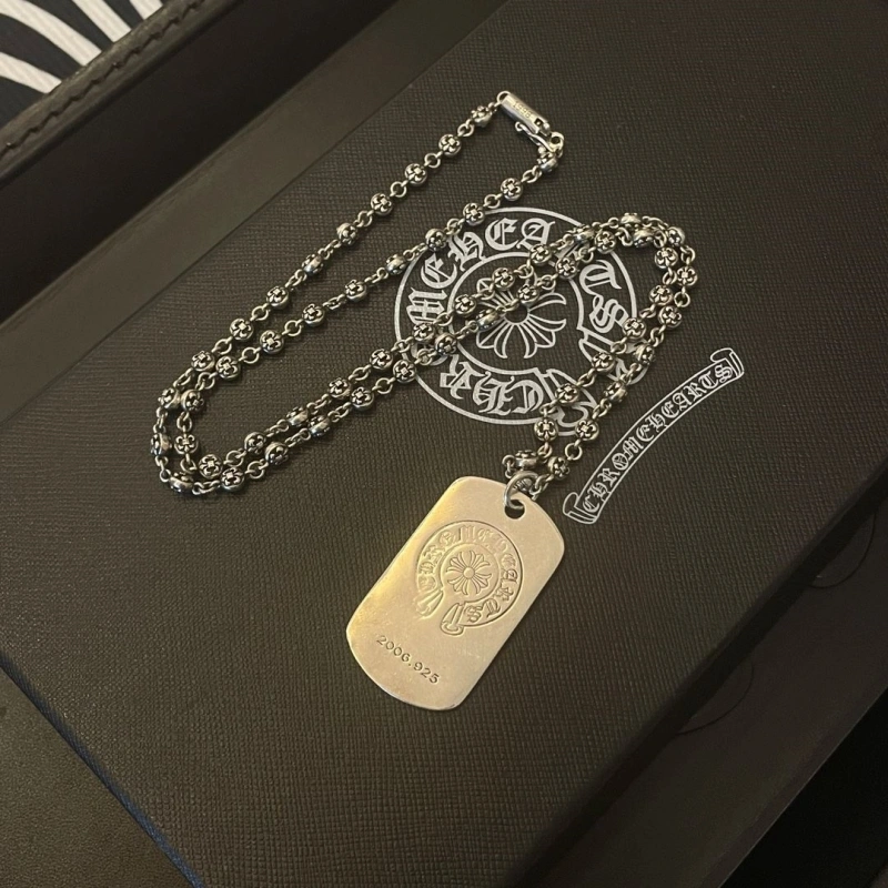 GoodFit Chrxmx Hxxrts Necklaces 298833
