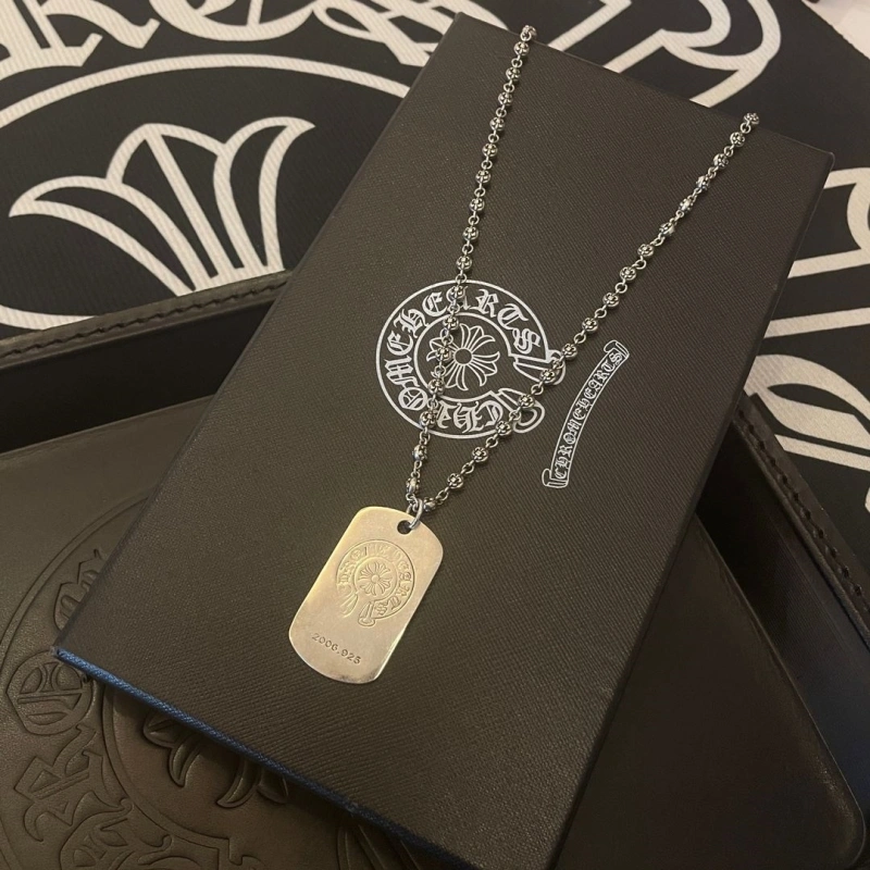 GoodFit Chrxmx Hxxrts Necklaces 298833