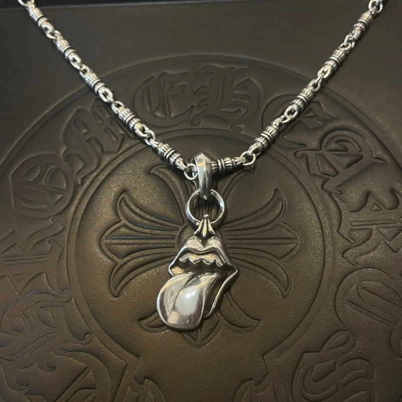 Soft Chrxmx Hxxrts Necklaces 298831