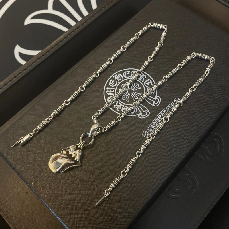 Soft Chrxmx Hxxrts Necklaces 298831