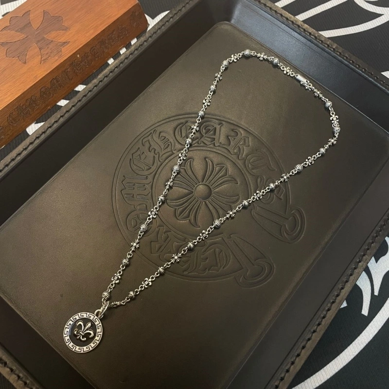 NewStyle Chrxmx Hxxrts Necklaces 298823