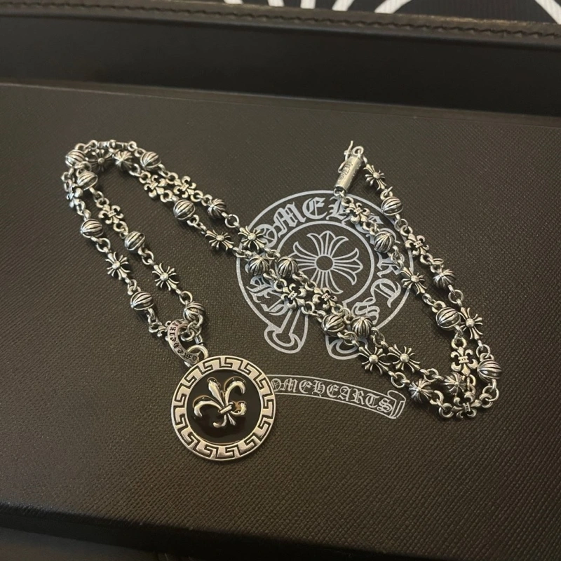 NewStyle Chrxmx Hxxrts Necklaces 298823