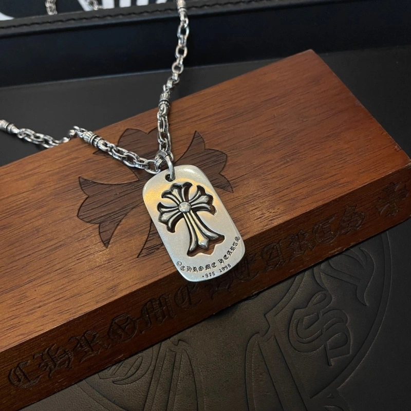 Minimalist Chrxmx Hxxrts Necklaces 298839