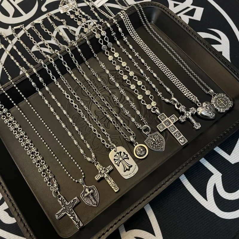 Minimalist Chrxmx Hxxrts Necklaces 298839