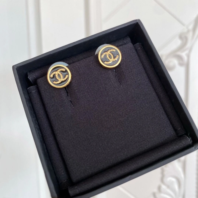 Versatile Chxnxl Earrings 290355