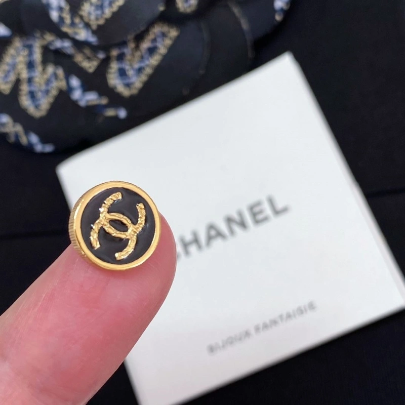 Versatile Chxnxl Earrings 290355