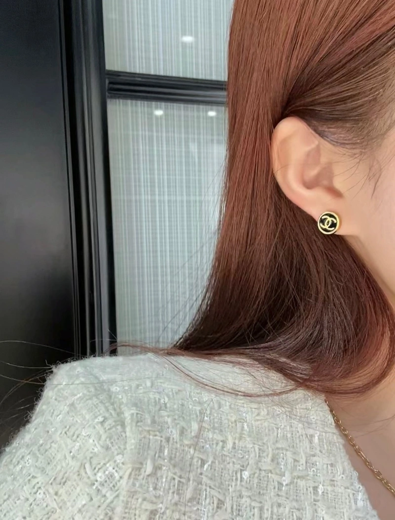 Versatile Chxnxl Earrings 290355