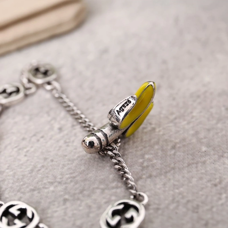 Vibrant Gxccx Necklaces 303899