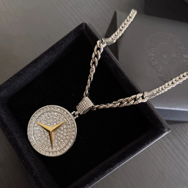 WellDesigned Chrxmx Hxxrts Necklaces 298832