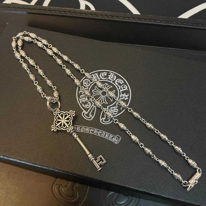 ModernLook Chrxmx Hxxrts Necklaces 298817
