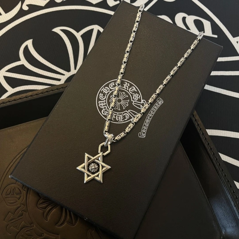 Flexible Chrxmx Hxxrts Necklaces 298822