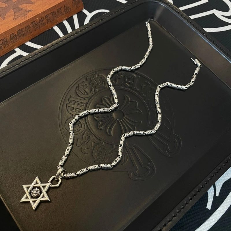 Flexible Chrxmx Hxxrts Necklaces 298822