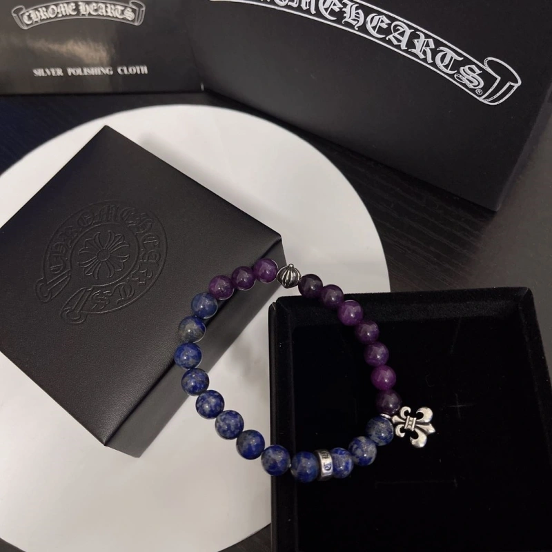 Stylish Chrxmx Hxxrts Necklaces 298829