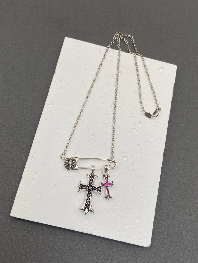 Lightweight Chrxmx Hxxrts Necklaces 298811