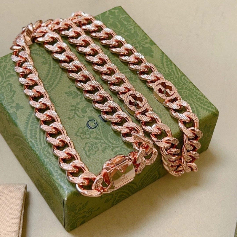 Gxccx Necklaces Elegant 303880