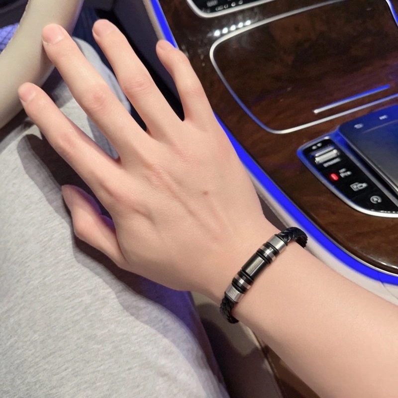LX Bracelets Fashionable 310357