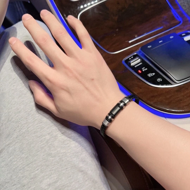 LX Bracelets Fashionable 310357
