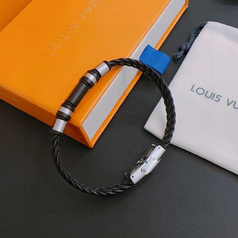 LX Bracelets Fashionable 310357