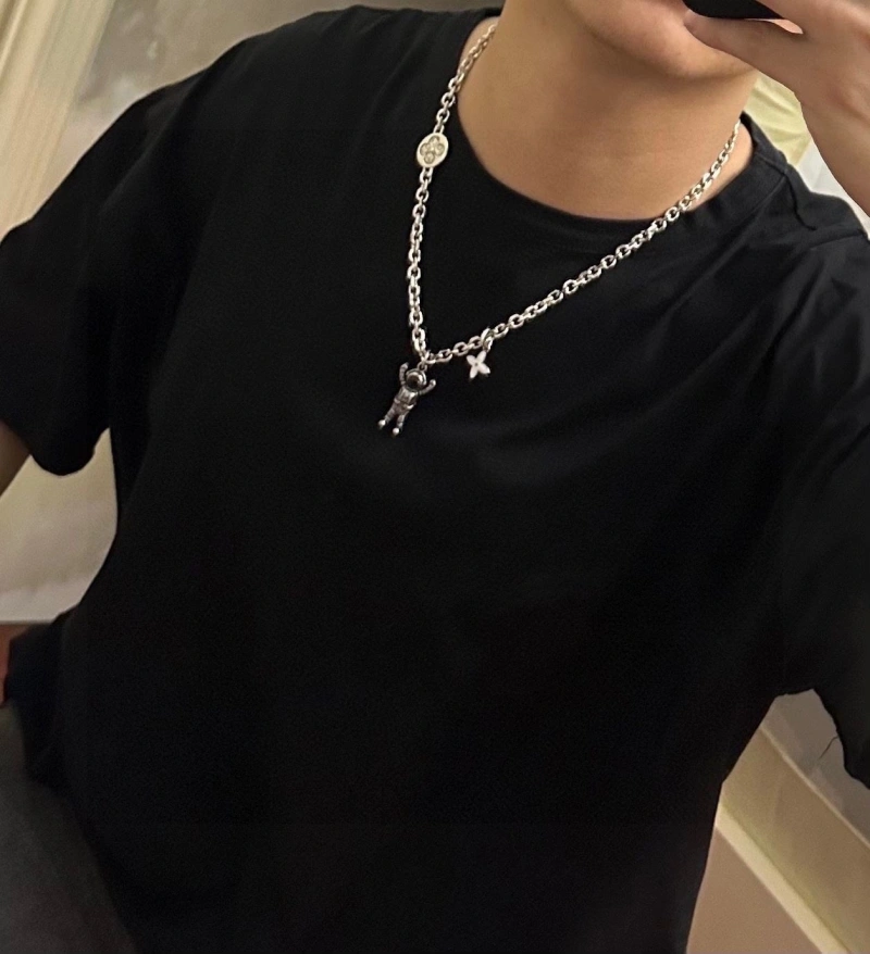 Modern LX Necklaces 310020