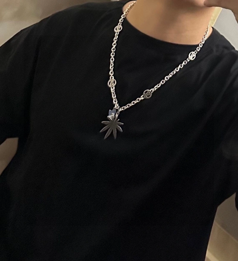 LX Necklaces Stylish 310028