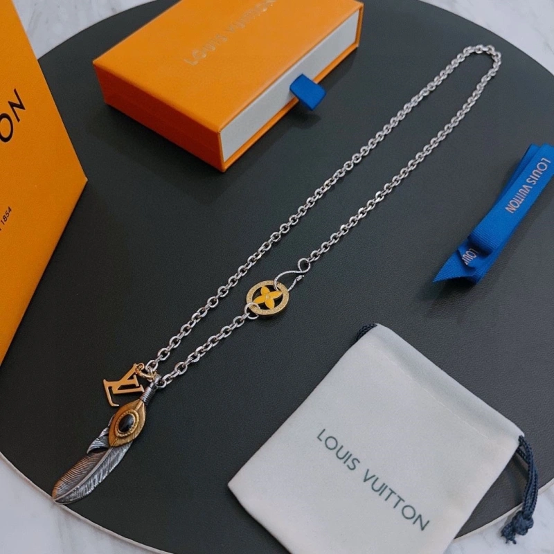 Bold LX Necklaces 310036