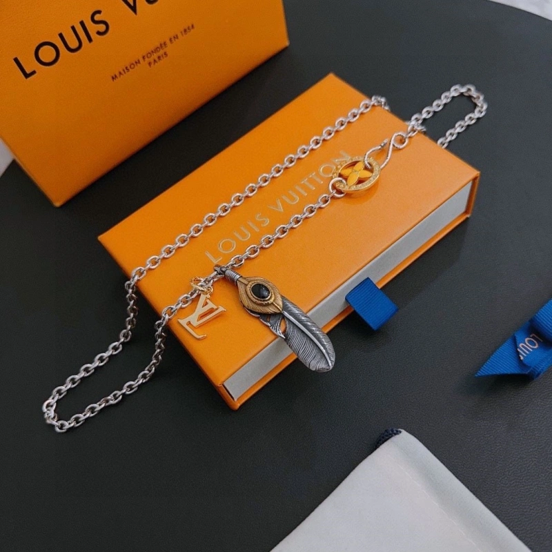 Bold LX Necklaces 310036
