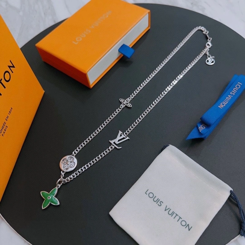 WellDesigned LX Necklaces 310019