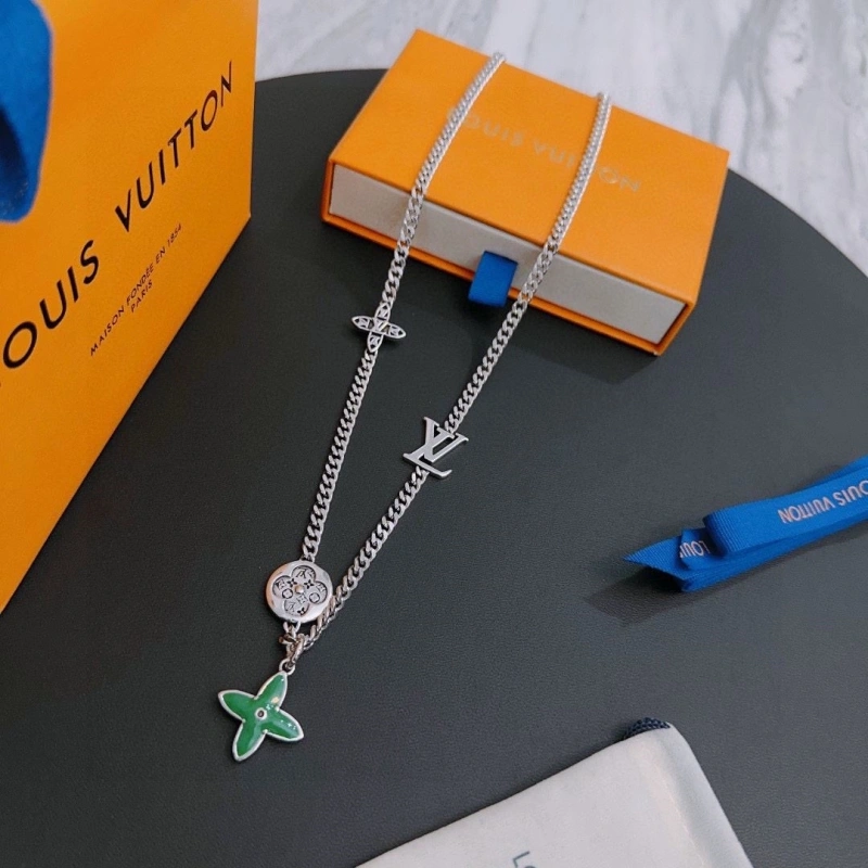 WellDesigned LX Necklaces 310019