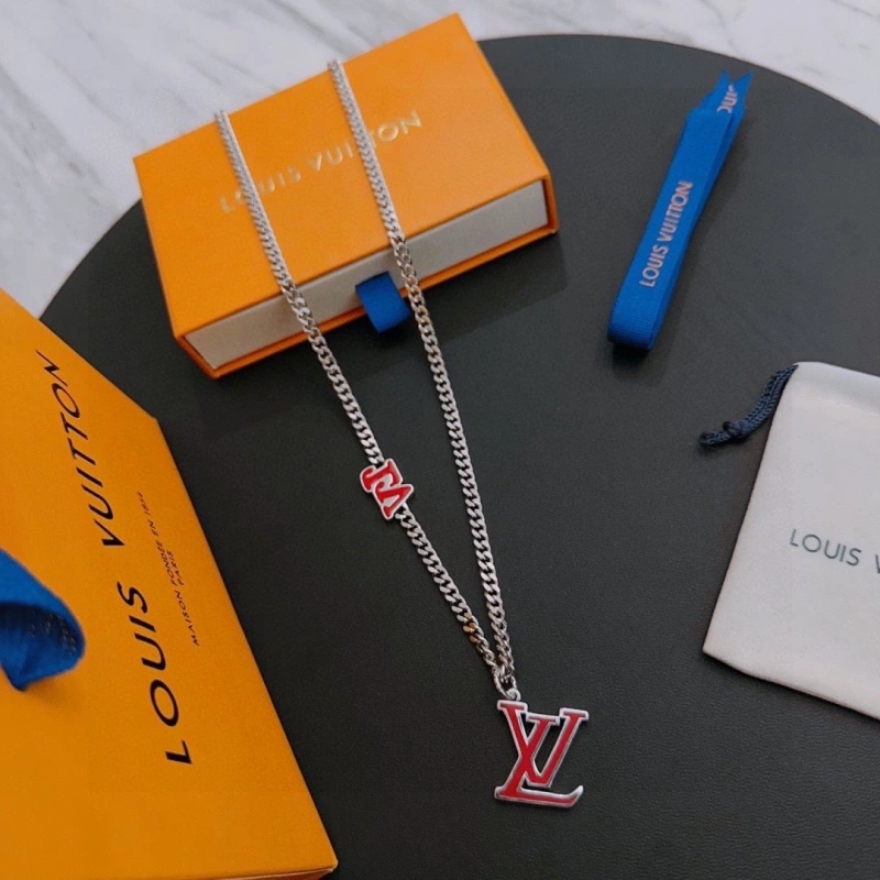 Fashionable LX Necklaces 310012