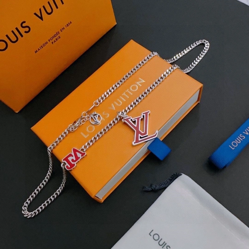 Fashionable LX Necklaces 310012