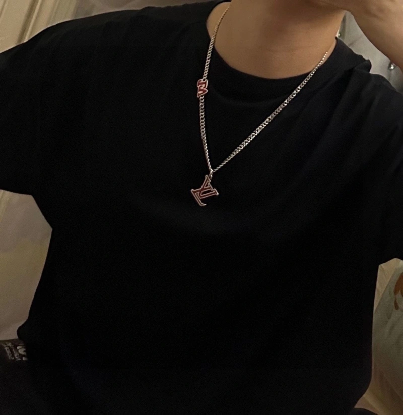 Fashionable LX Necklaces 310012