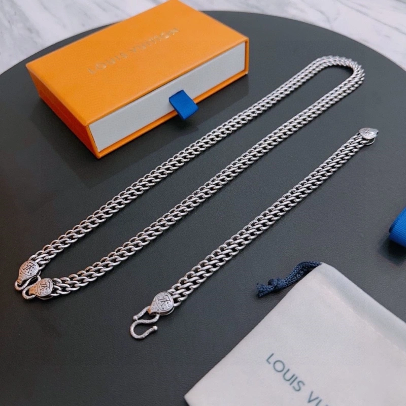 LX Necklaces GoAnywhere 310026