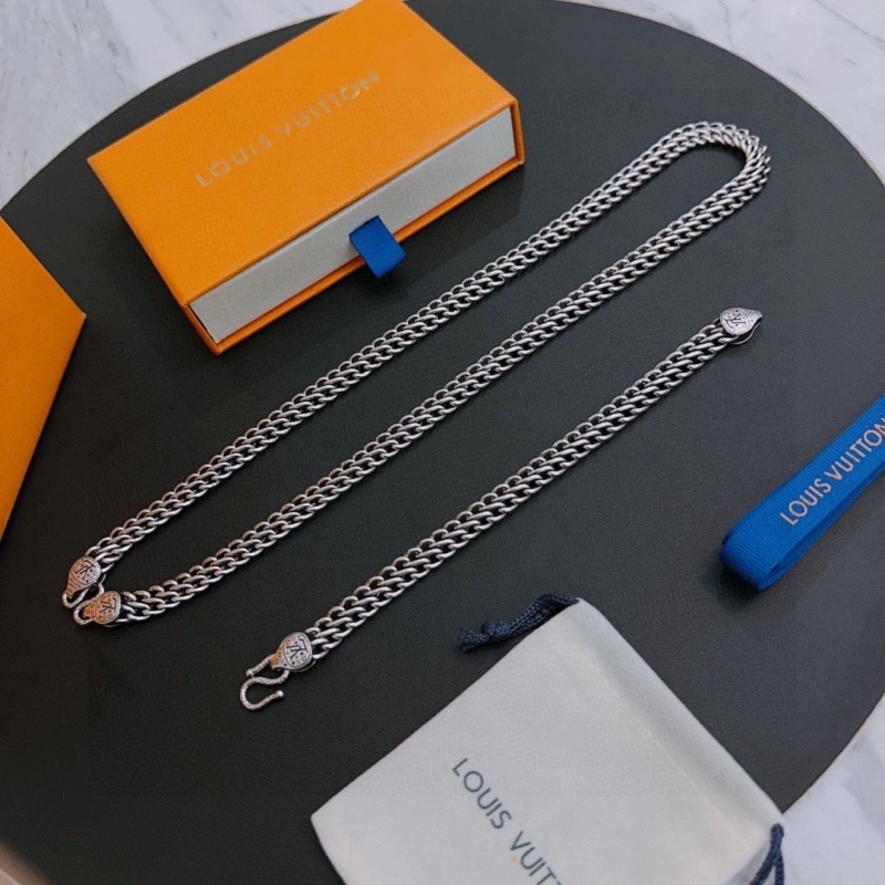 LX Necklaces GoAnywhere 310026