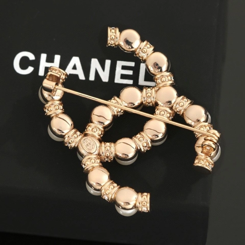 StreetReady Chxnxl Brooches 290650