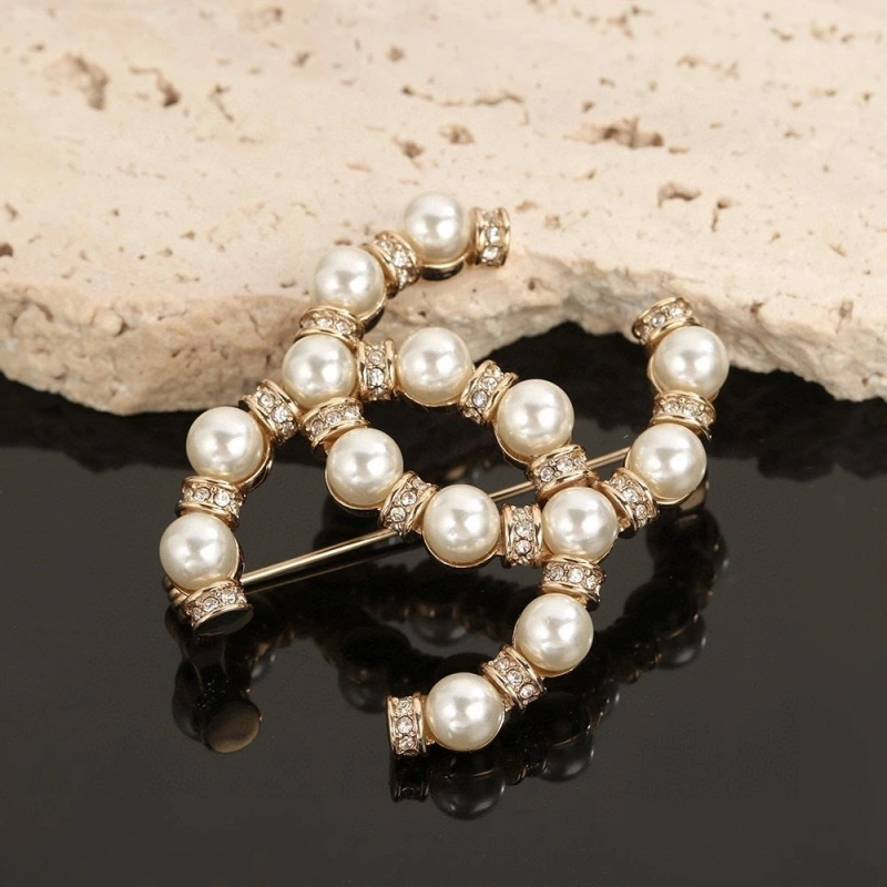 StreetReady Chxnxl Brooches 290650