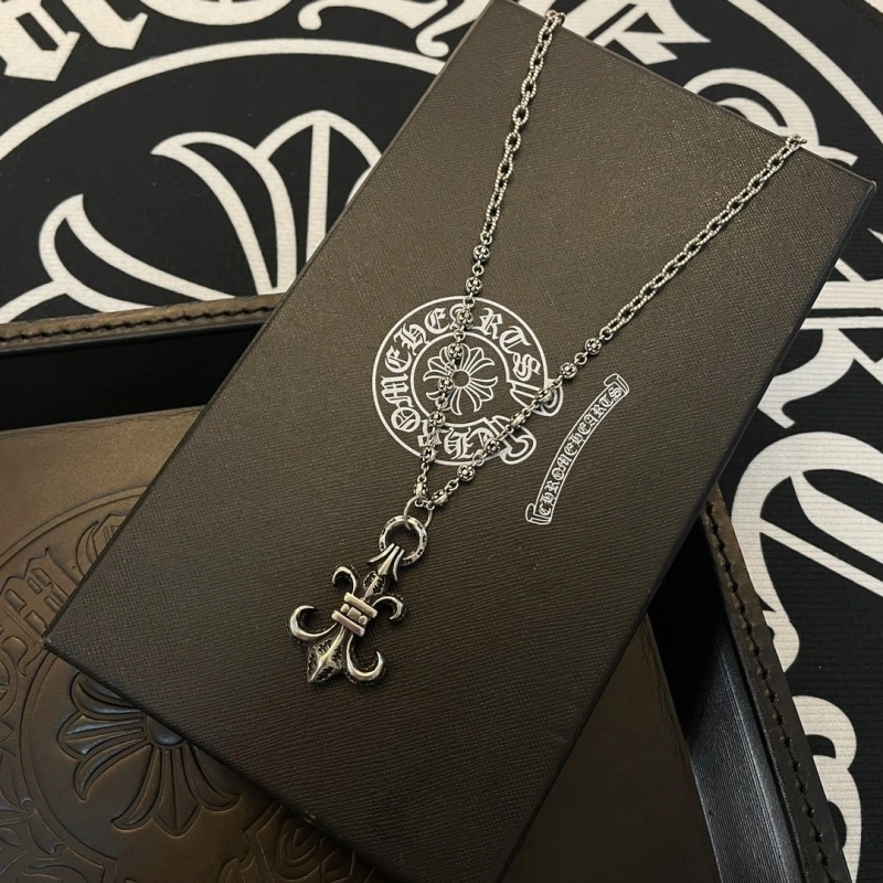 StreetReady Chrxmx Hxxrts Necklaces 298808