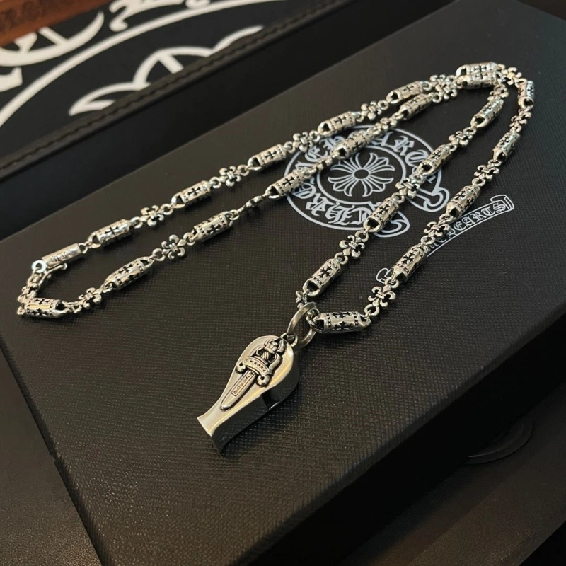 Resilient Chrxmx Hxxrts Necklaces 298807
