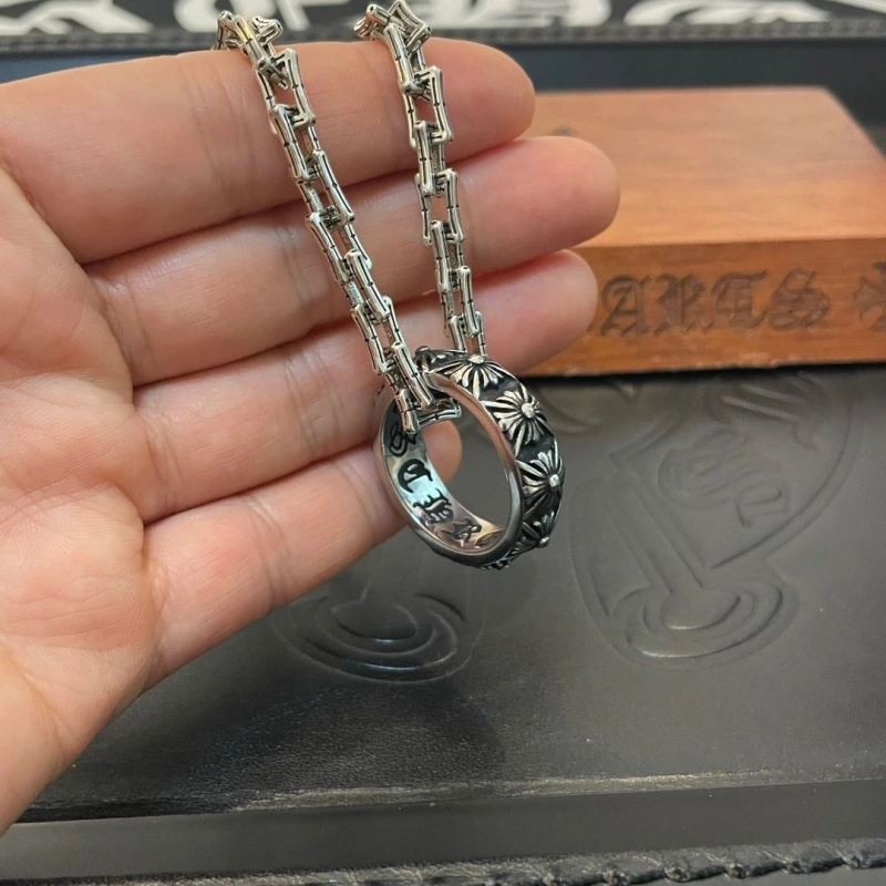 Chrxmx Hxxrts Necklaces Minimalist 298806