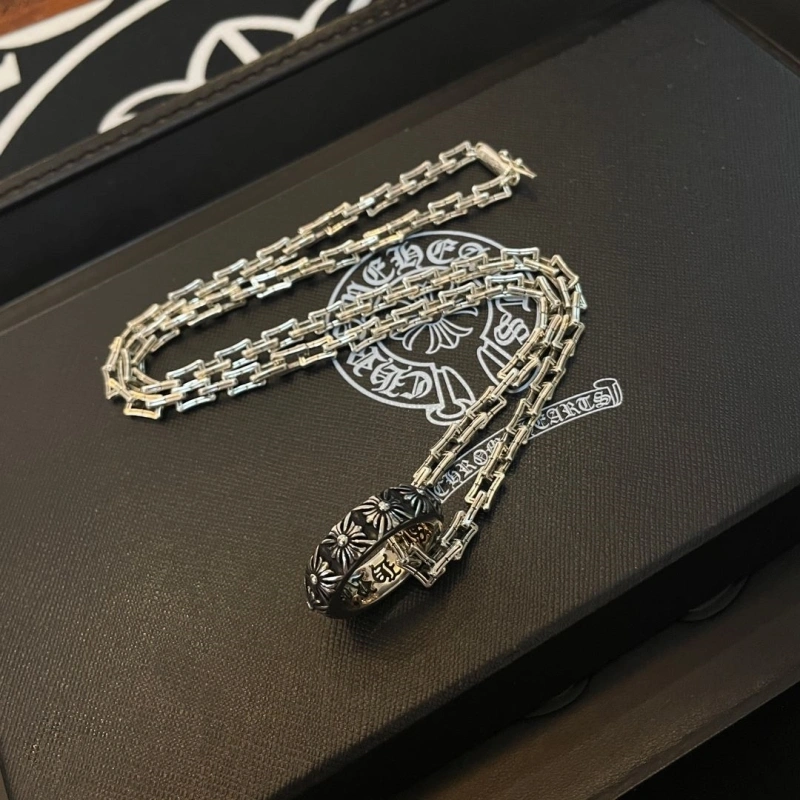 Chrxmx Hxxrts Necklaces Minimalist 298806