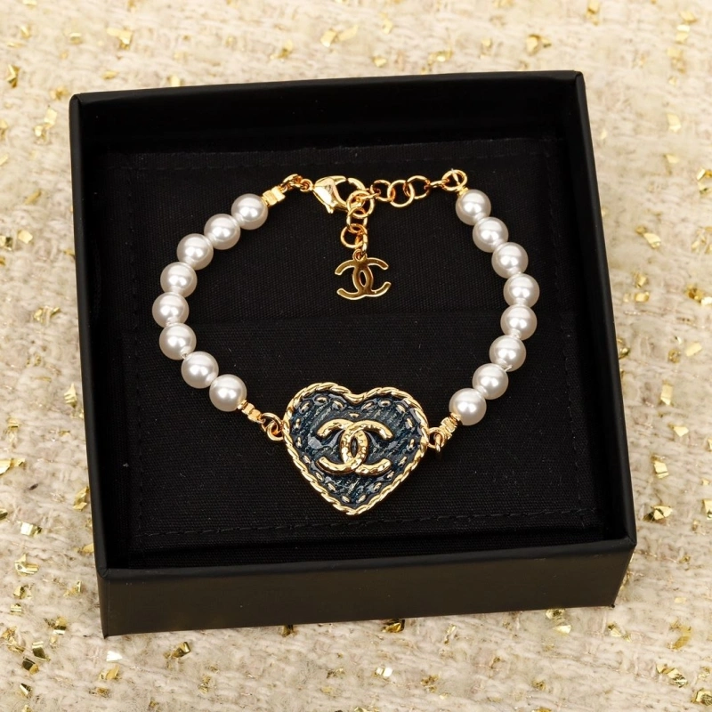 Compact Chxnxl Bracelets 290727
