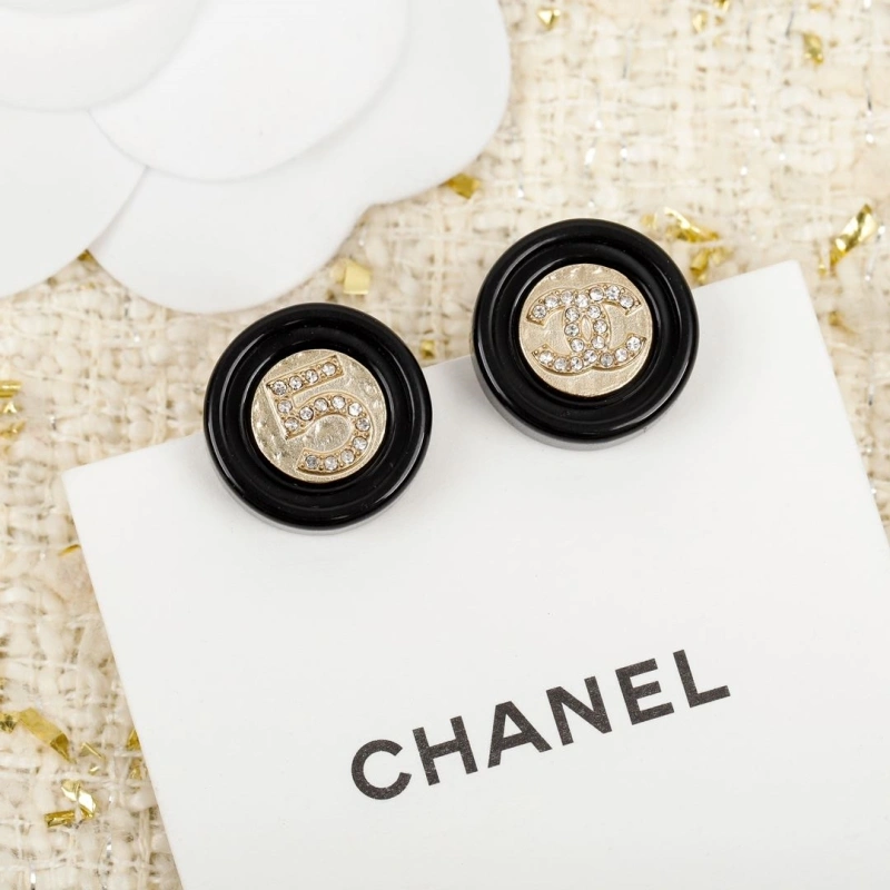 Stylish Chxnxl Earrings 290322