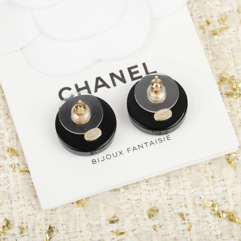 Stylish Chxnxl Earrings 290322