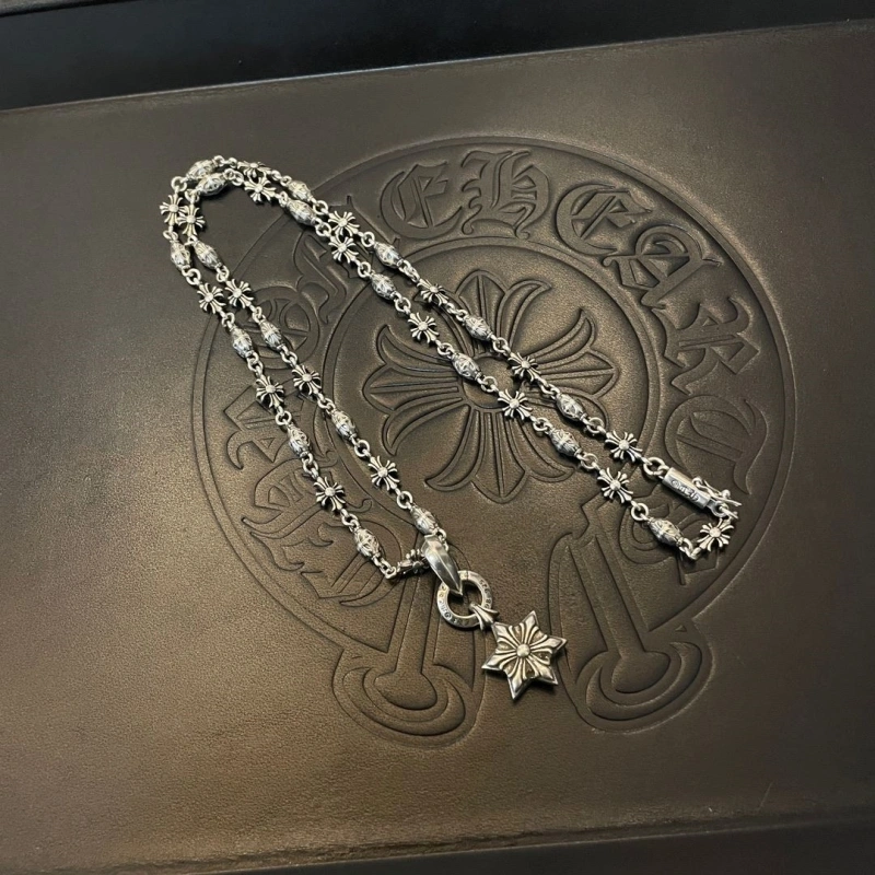 ModernLook Chrxmx Hxxrts Necklaces 298803