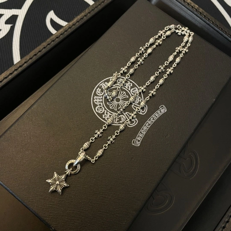 ModernLook Chrxmx Hxxrts Necklaces 298803