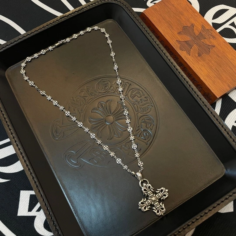 Bright Chrxmx Hxxrts Necklaces 298798