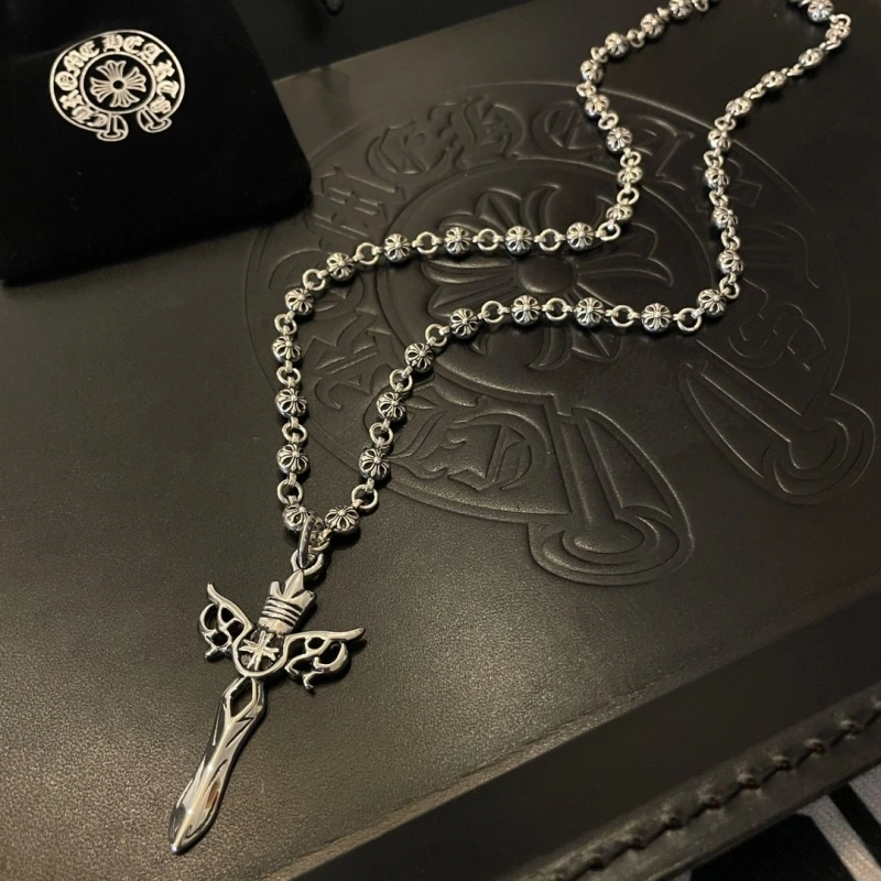 Classic Chrxmx Hxxrts Necklaces 298795