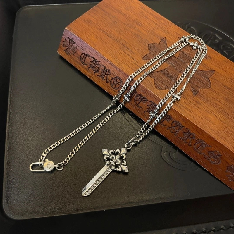 Chrxmx Hxxrts Necklaces Affordable 298785